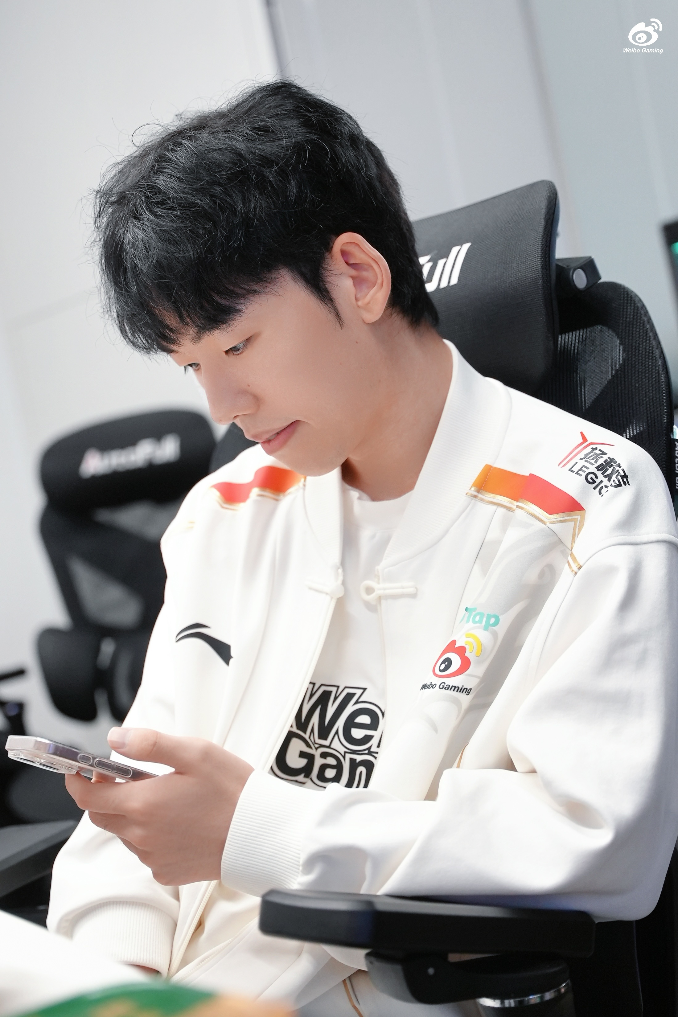 DRX横扫100T，Faker拿下关键大龙焦点之战2025世界赛，留下经典瞬间的简单介绍