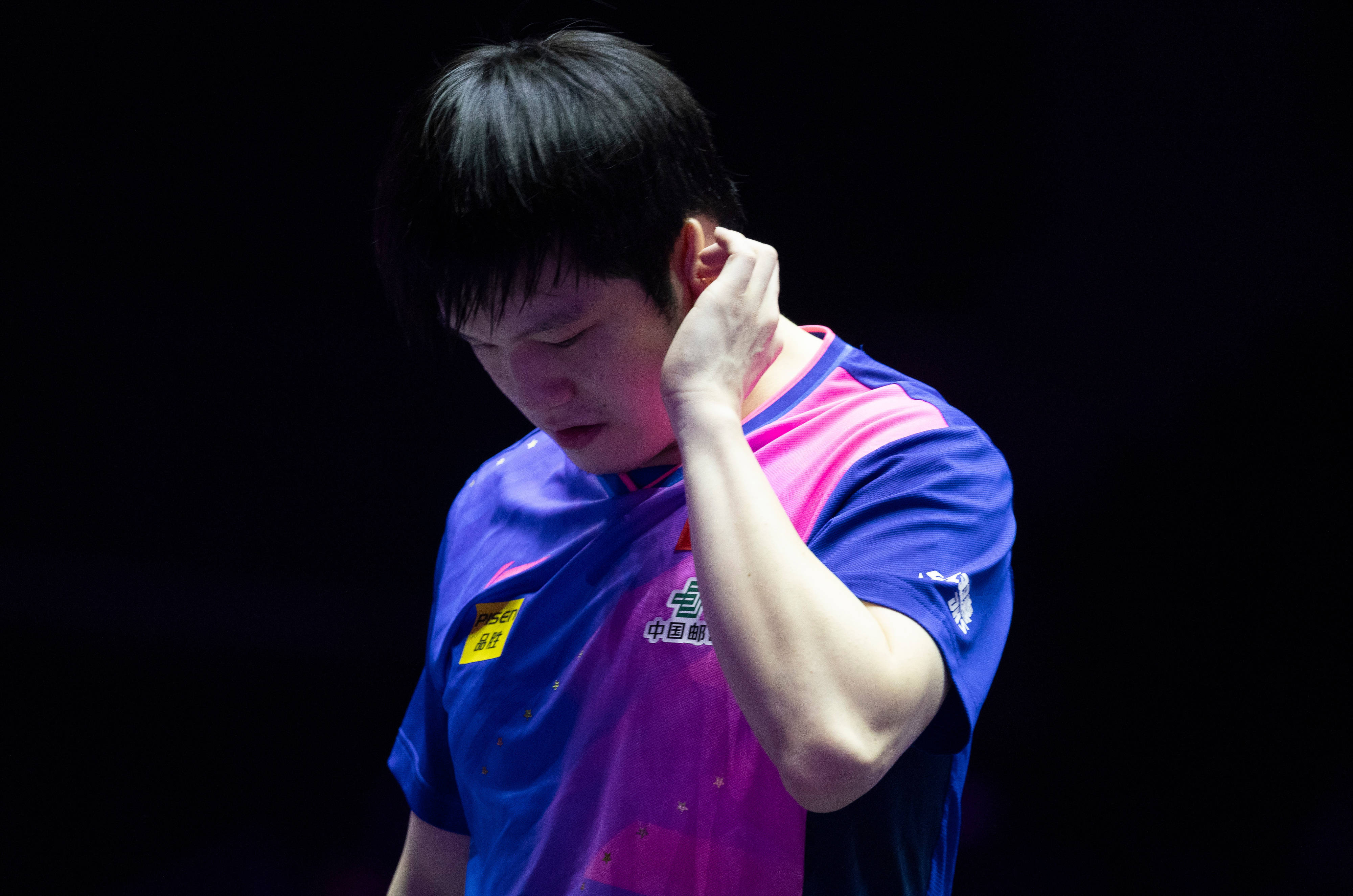 包含韩国乒乓球队绝杀中国乒乓球队，樊振东统治全场的词条