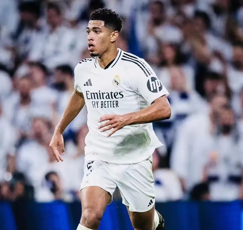 =皇家马德里惊险翻盘，成功晋级八强！的简单介绍