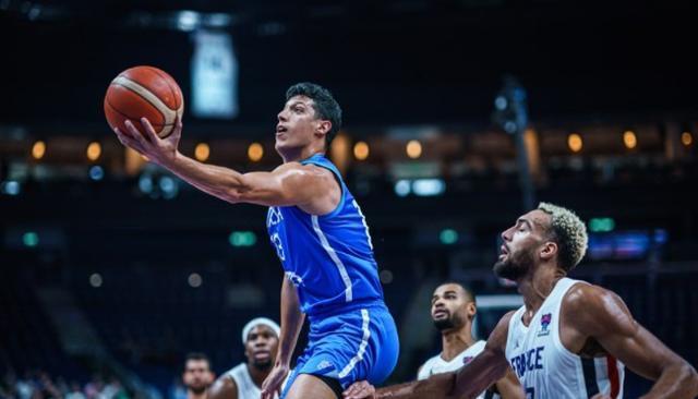 意外发生!球队带回惊喜胜利的简单介绍 意外发生!球队带回惊喜胜利的简单介绍