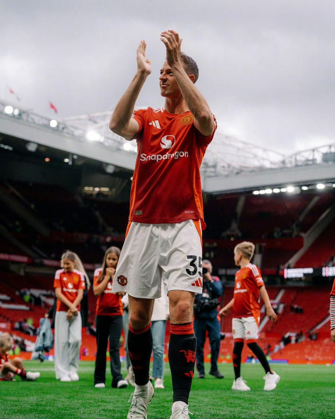 包含球员伤愈复出,备战欧洲联赛关键战的词条 包含球员伤愈复出,备战欧洲联赛关键战的词条