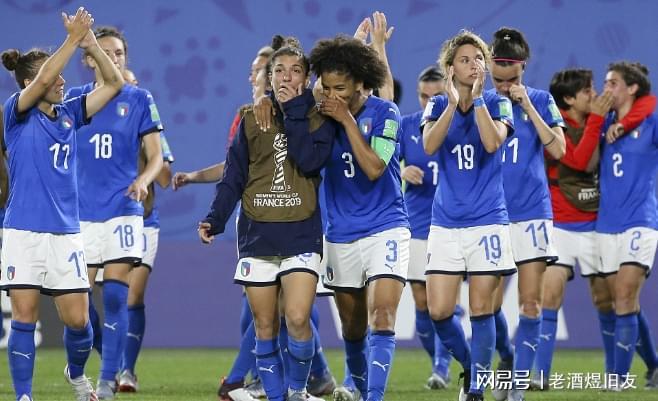 阿根廷女足队在友谊赛中成功逆转对手