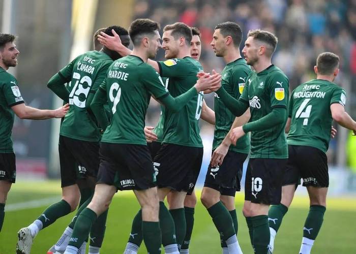 关于斯特拉斯堡客场战胜圣埃蒂安,取得关键胜利的信息 关于斯特拉斯堡客场战胜圣埃蒂安,取得关键胜利的信息