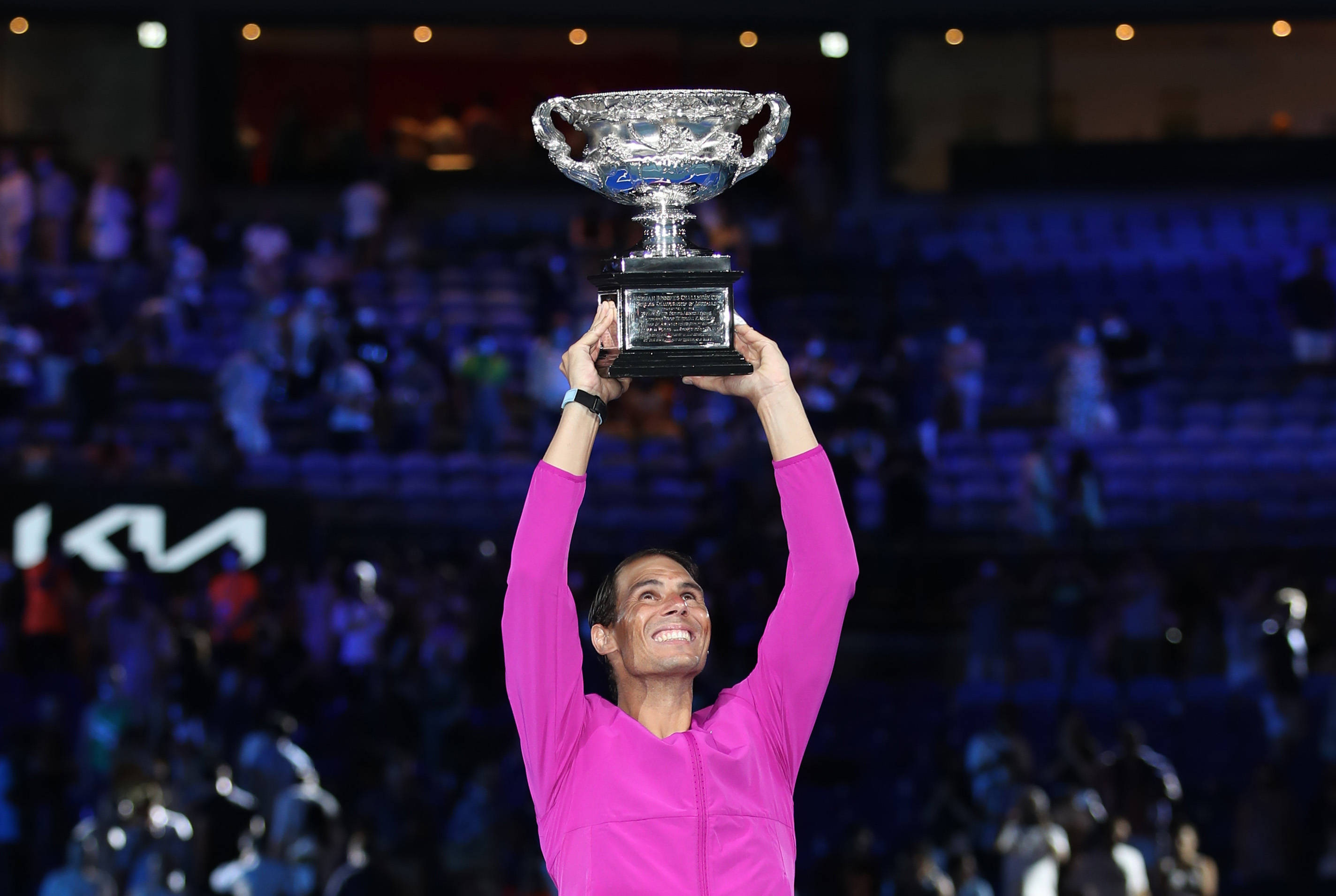 开云平台-包含戴维斯杯完胜年终总决赛，纳达尔关键制胜的词条