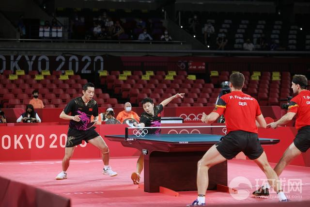 德国队绝杀波兰队,奥恰洛夫带队取胜 德国队绝杀波兰队,奥恰洛夫带队取胜