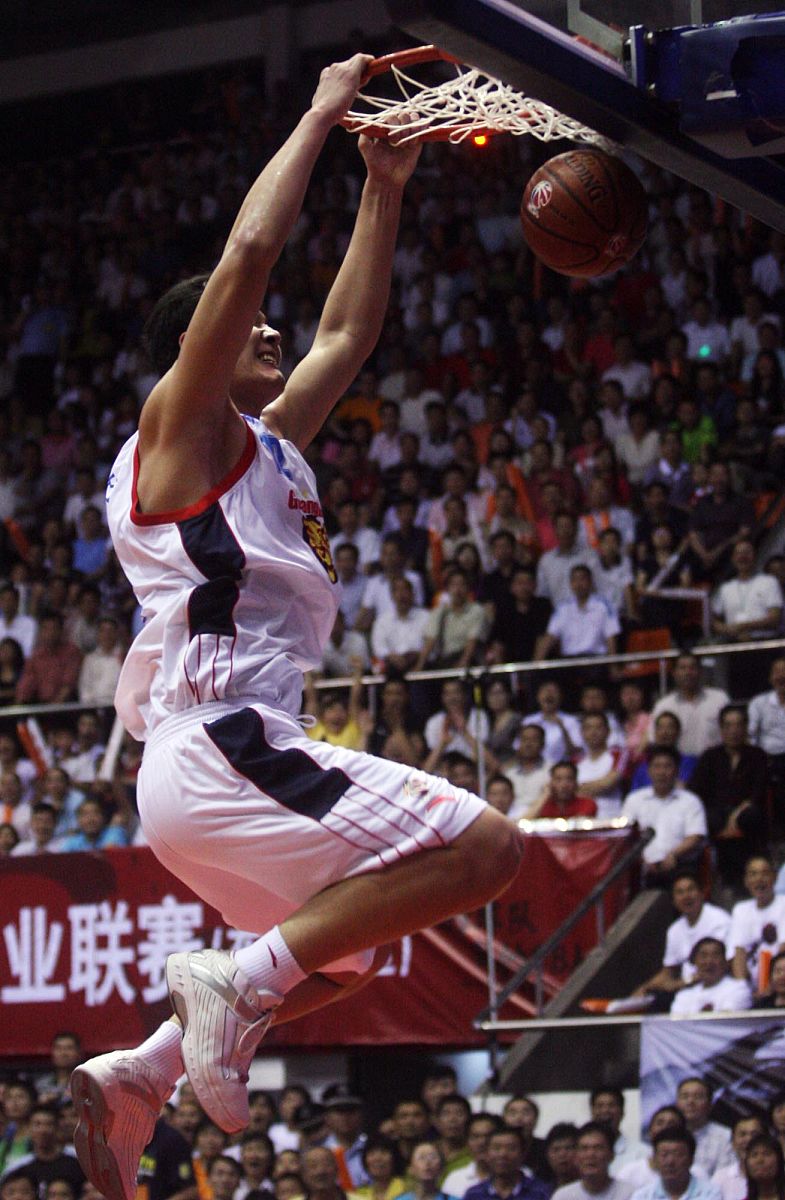 关于魔术力克湖人，保罗点燃赛场的信息