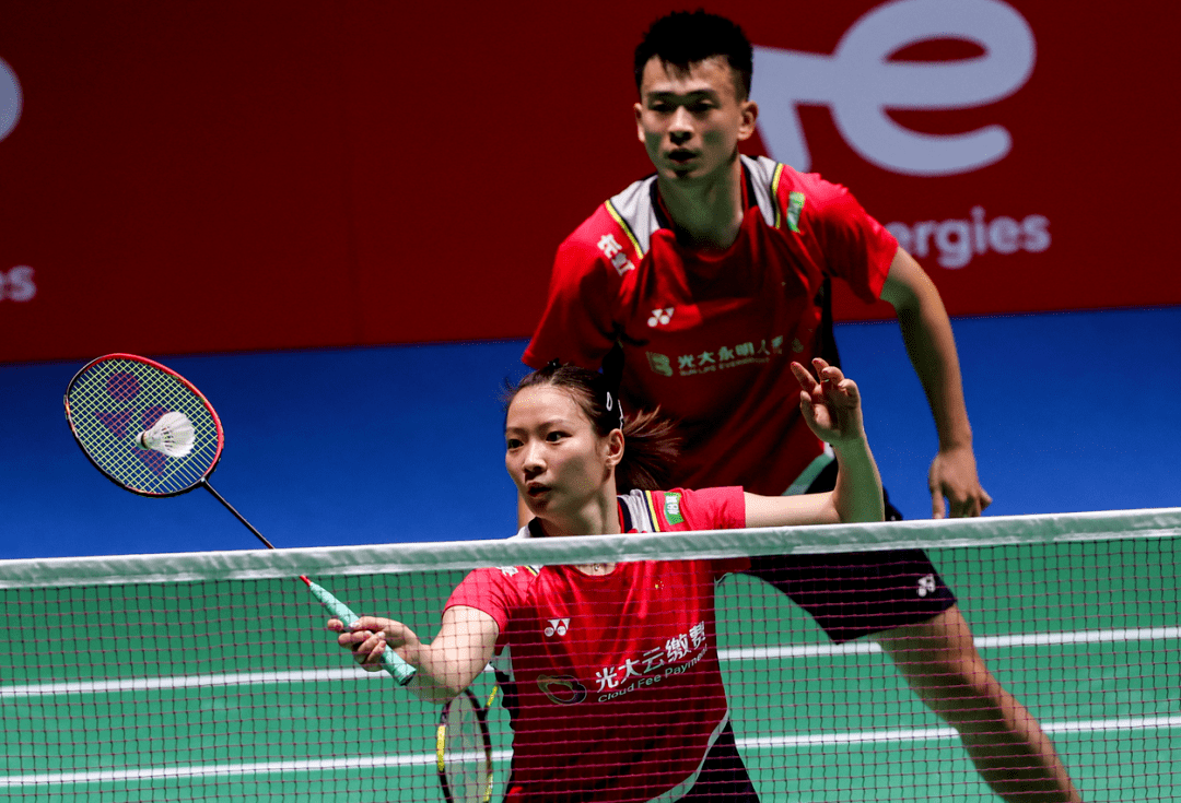 开云体育平台APP-韩国队轻取丹麦队，郑思维刷新纪录