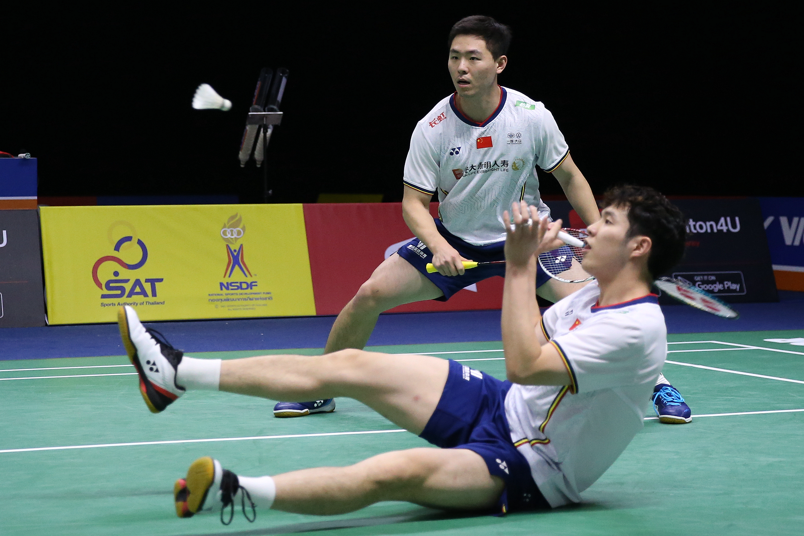 关于丹麦队险胜日本队，黄鸭组合刷新纪录的信息